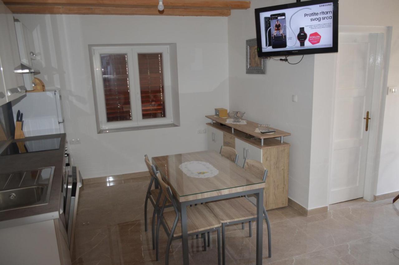 Studio Apartman Kata Првич Шепурине Экстерьер фото