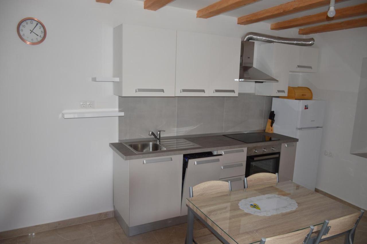 Studio Apartman Kata Првич Шепурине Экстерьер фото