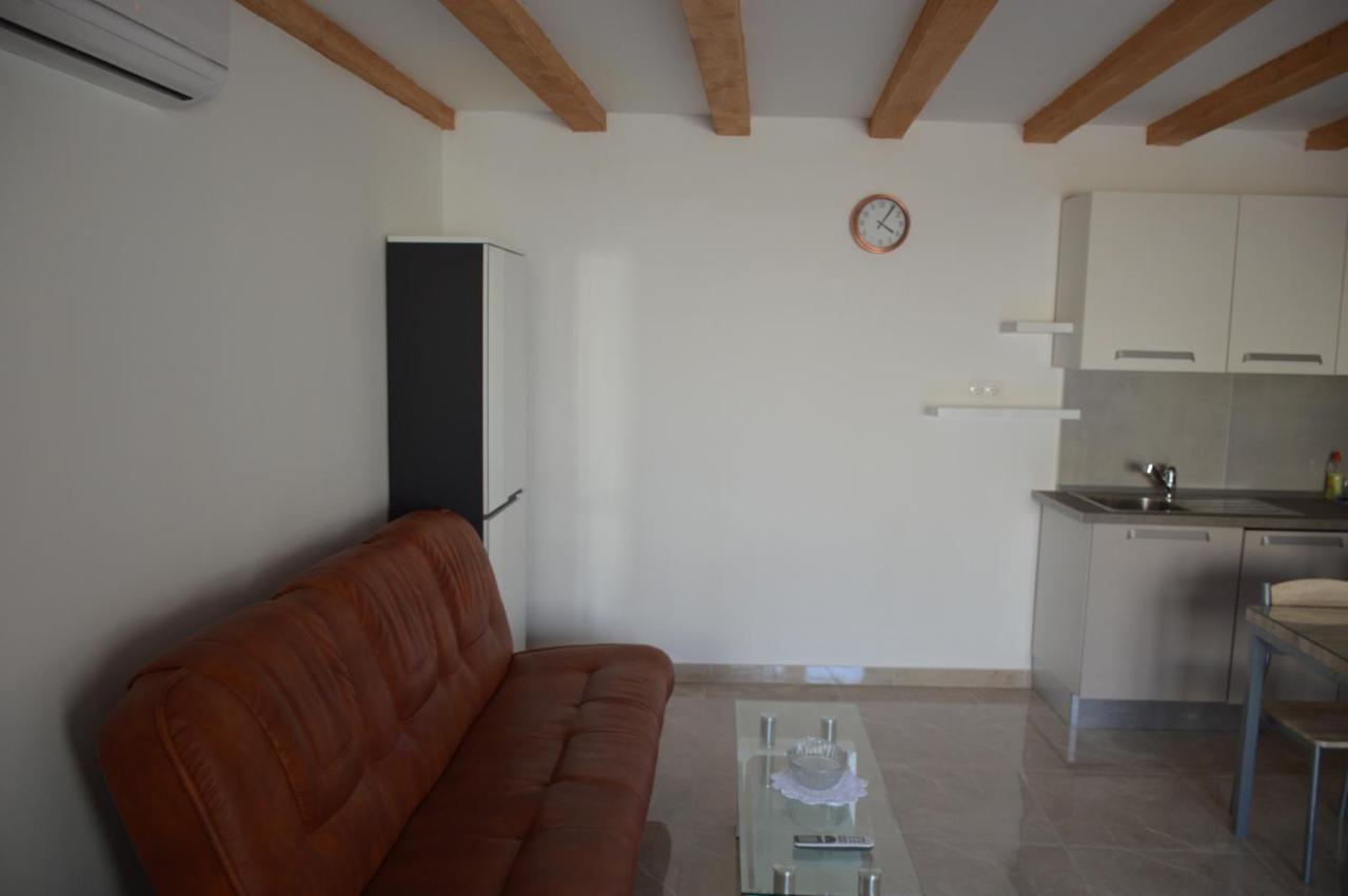 Studio Apartman Kata Првич Шепурине Экстерьер фото