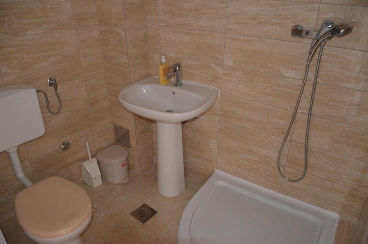 Studio Apartman Kata Првич Шепурине Экстерьер фото